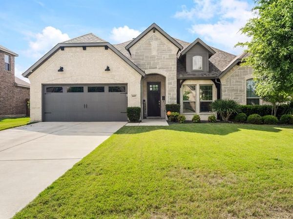 1605 Granite Way , Waxahachie, TX 75165