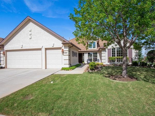 10000 La Jolla Way , Denton, TX 76207