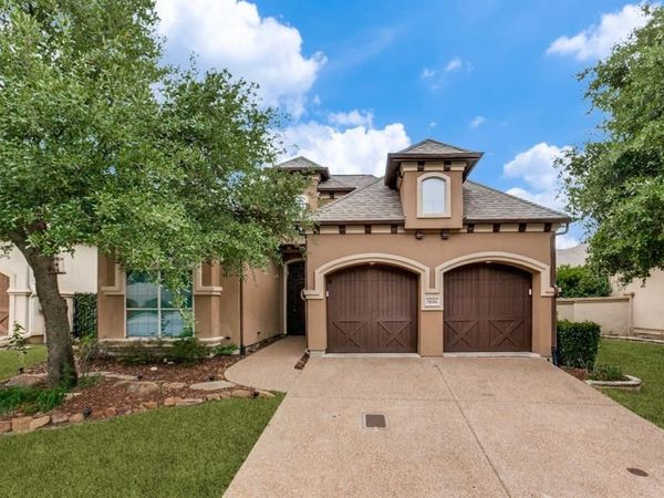 3606 Vineyard Way , Farmers Branch, TX 75234