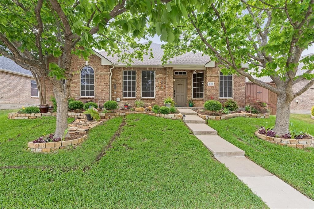 1309 Cedar Springs Drive, Allen, TX 75002 Main Photo