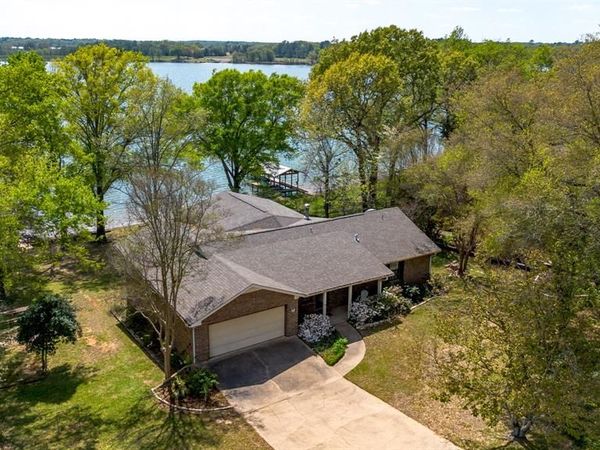 488 S County Road 4837 , Winnsboro, TX 75494