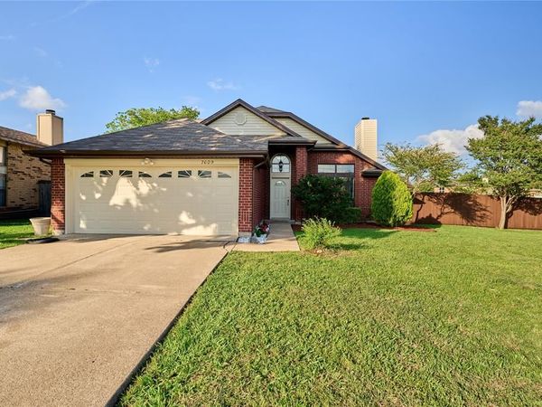 7609 Clairmont Avenue , Rowlett, TX 75089