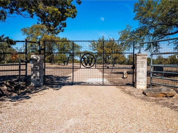 400 Indian Hills Road, Gatesville, TX 76528