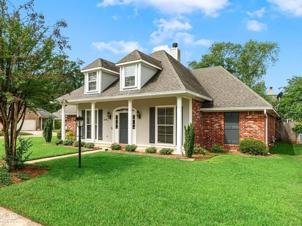 10540 Plum Creek Drive, Shreveport, LA 71106