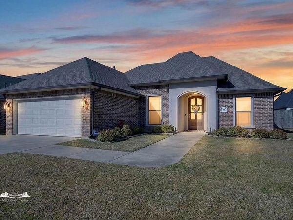 505 Hempstead Circle , Benton, LA 71006