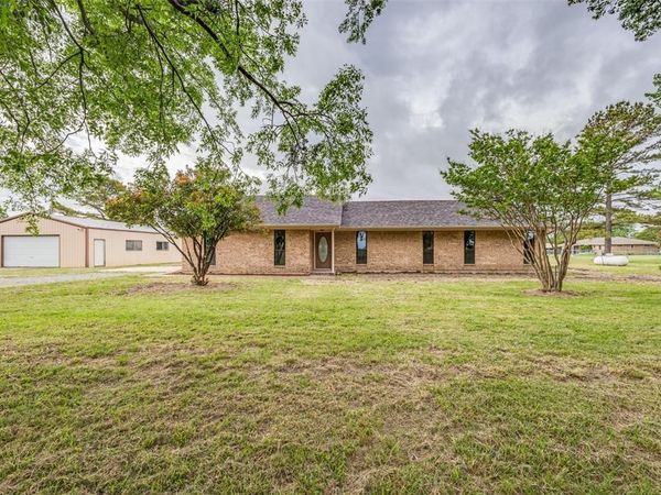 1972 Smith Oak Road , Sherman, TX 75090