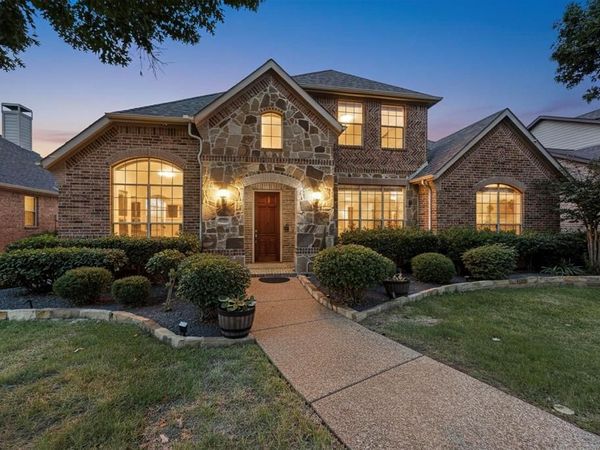 404 Broken Sword Drive , Lewisville, TX 75056
