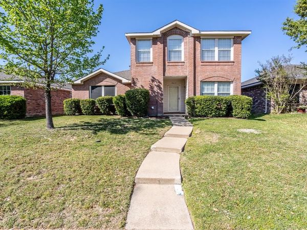 2415 Mallory Lane , Lancaster, TX 75134