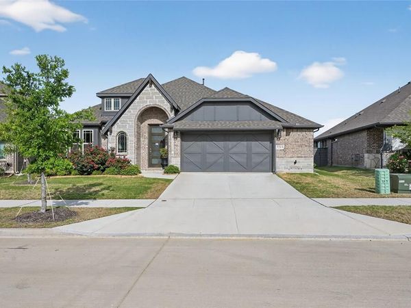 7213 Cherry Blossom Lane , Aubrey, TX 76227