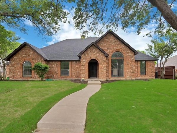 4104 Misty Meadow Drive , Fort Worth, TX 76133