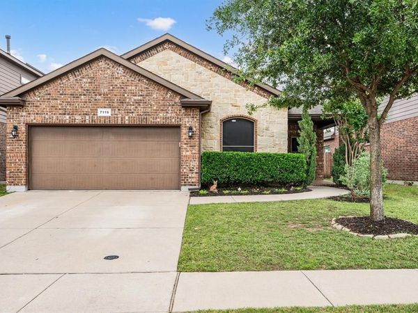 7116 Baldy Mountain Trail , Fort Worth, TX 76131