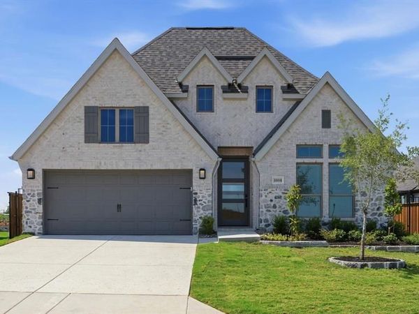 1008 Clearwater Drive, Lakewood Village, TX 75068