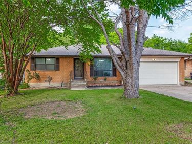 4331 Kolloch Drive, Dallas, TX 75216