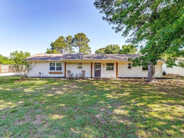 2212 Ridge Lane, Grapevine, TX 76051