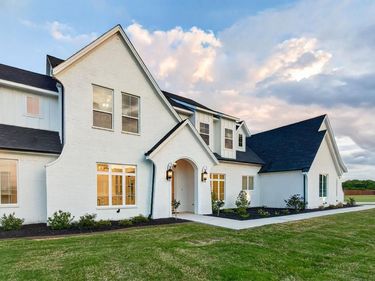 7798 Barber Ranch Road, Fort Worth, TX 76126
