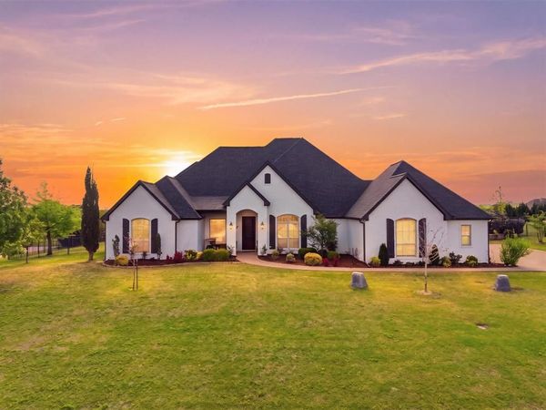 161 Creek Wood Drive , Aledo, TX 76008