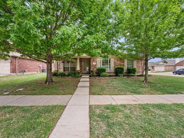 6929 Prairie Dawn Lane, North Richland Hills, TX 76180