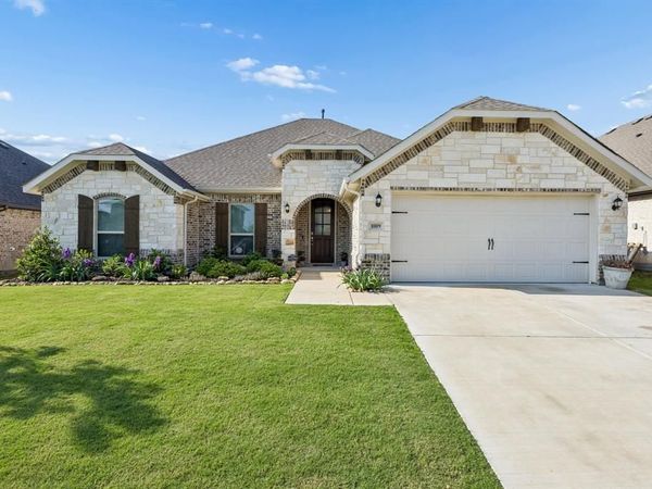 1009 Moss Grove Trail , Justin, TX 76247