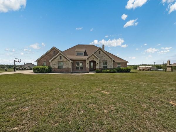 103 Susan Lane , Weatherford, TX 76087
