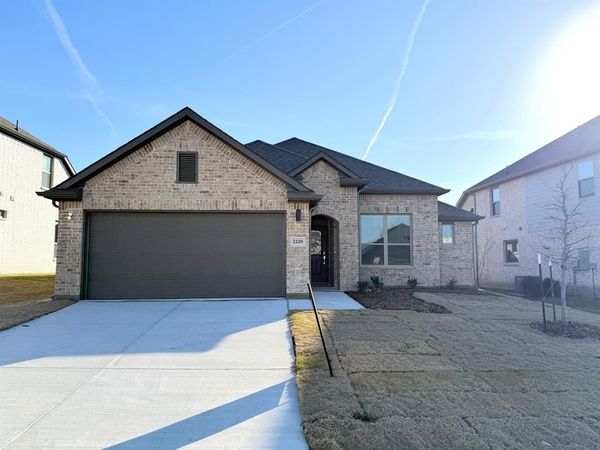 2110 Rowan Drive, Gunter, TX 75058