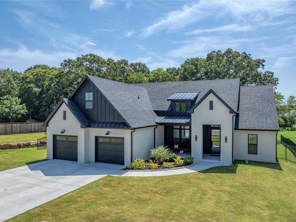 160 Bent Oak Drive , Pottsboro, TX 75076