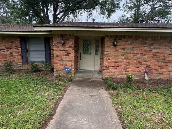 300 Merrell , Sulphur Springs, TX 75482