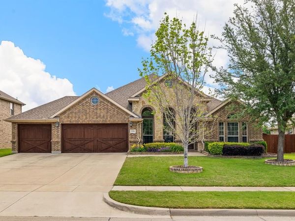 2234 Fallbrooke Drive , Grand Prairie, TX 75050