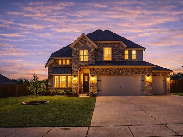 116 Mundelein Drive , Oak Point, TX 75068