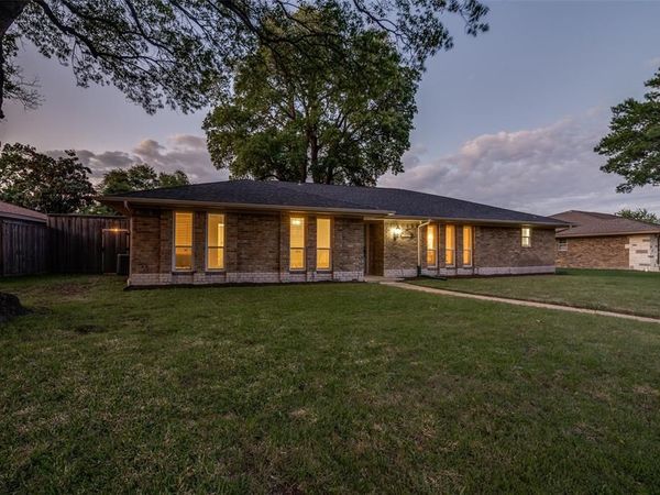 2825 TEAKWOOD Lane , Plano, TX 75075