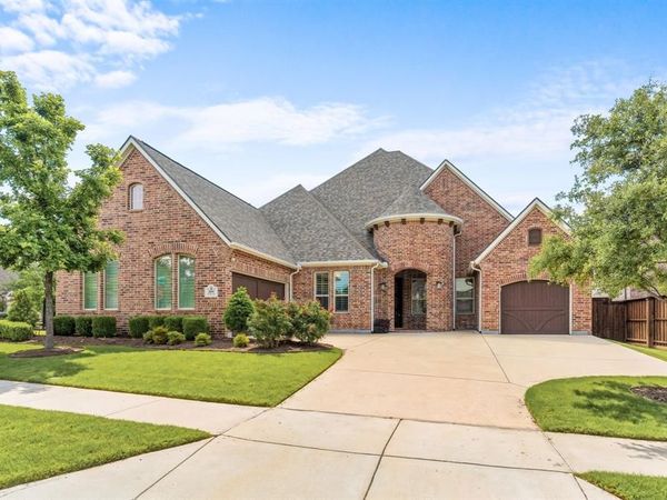 1095 Jennala Drive , Frisco, TX 75036