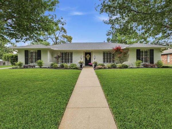 1000 Bert Drive , Arlington, TX 76012