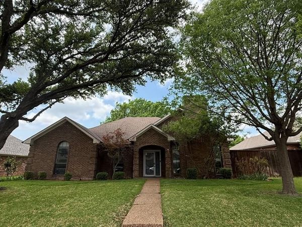 2609 Pickwick Lane , Plano, TX 75093