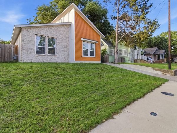 2603 Pine Street , Dallas, TX 75215