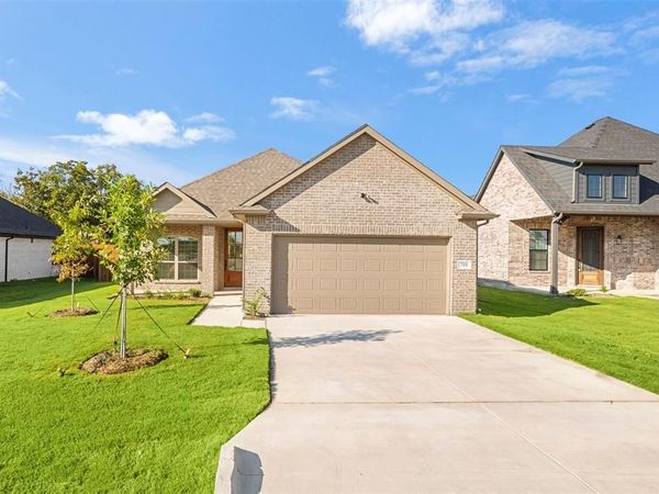 701 Escovedo Drive , Italy, TX 76651