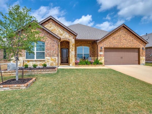 10509 Table Bluff Street, Aubrey, TX 76227