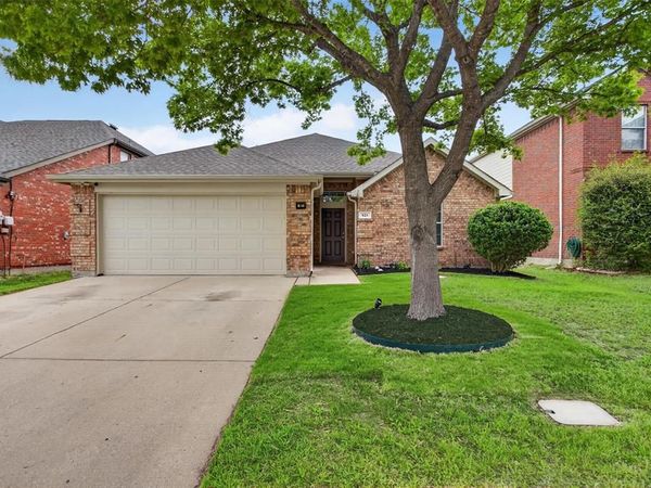 921 Bowie Drive , Lavon, TX 75166
