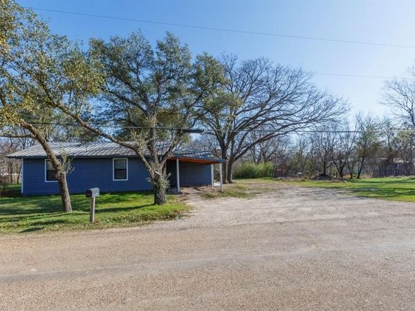 19629 Valentine , Kemp, TX 75143