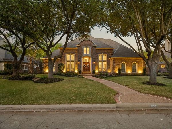 807 Independence Parkway , Southlake, TX 76092