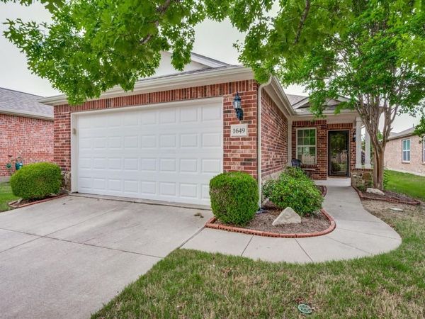 1649 Antelope Hills Drive , Frisco, TX 75036