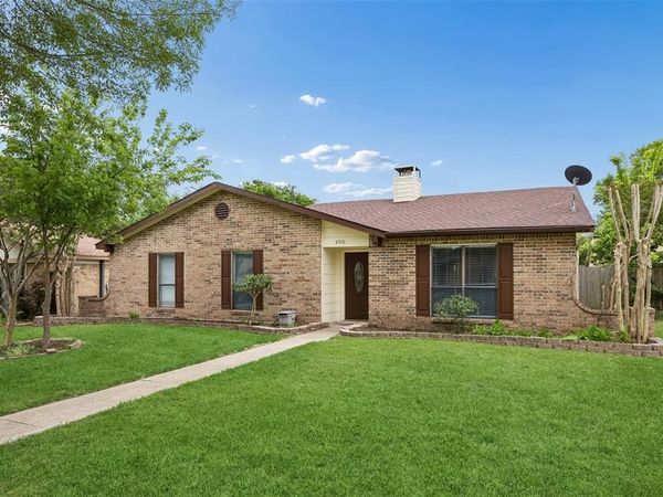 2910 Hazelwood Drive , Garland, TX 75044