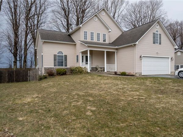 117 Mill Creek Lane , Sackets Harbor, NY 13685