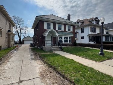 117 W Humboldt Parkway , Unit B, Buffalo, NY 14214