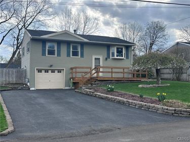 117 Daywood Drive, Baldwinsville, NY 13027