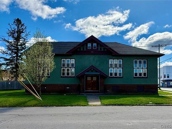 900 Lansing Street , Utica, NY 13501