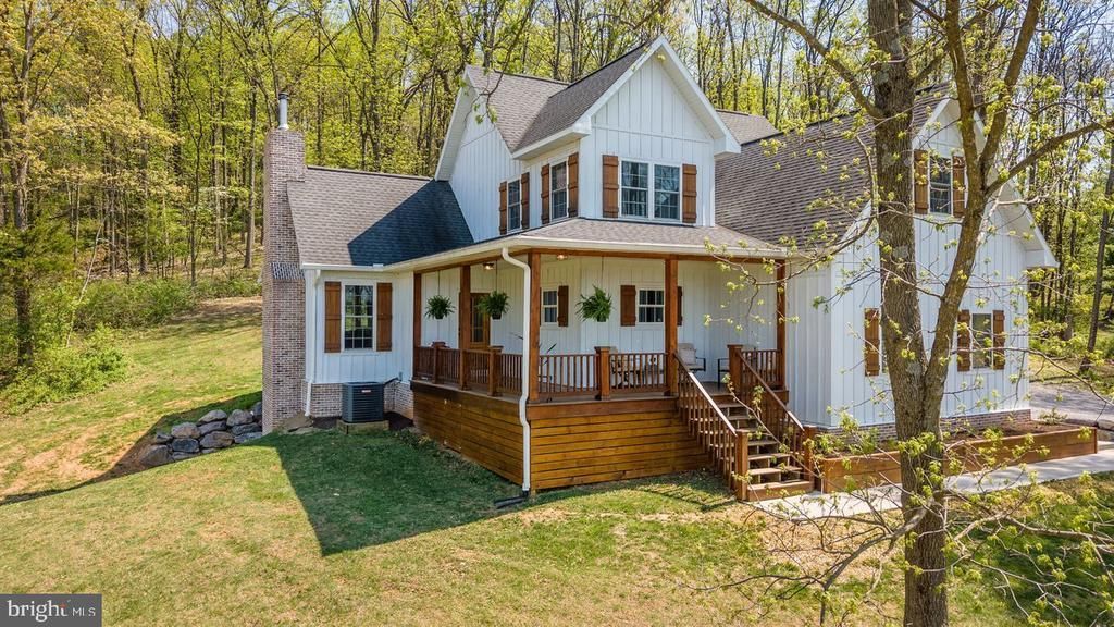 5266 Foothills Lane , Keezletown, VA 22832 Main Photo