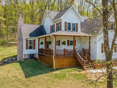 5266 FOOTHILLS LANE , KEEZLETOWN, VA 22832
