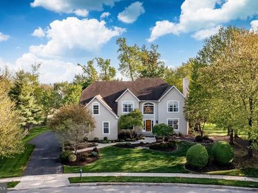 705 LAKE DRIVE, AMBLER, PA 19002