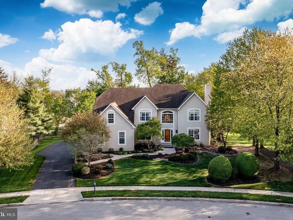 705 LAKE DRIVE, AMBLER, PA 19002