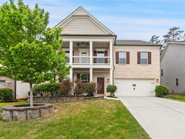 173 Pebble Pond Drive, Lilburn, GA 30047