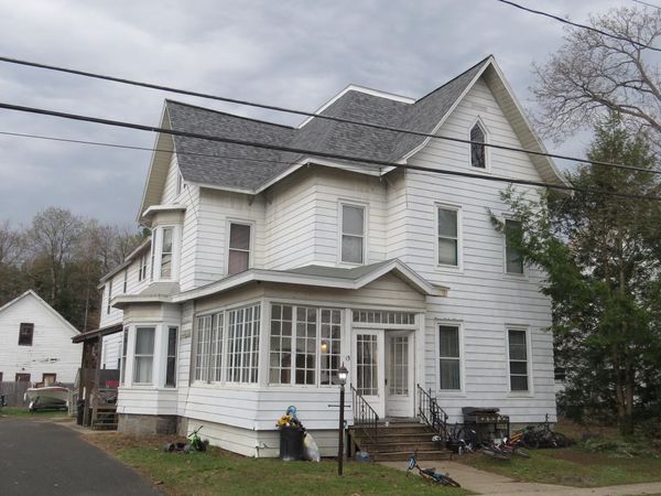 15 First Avenue, Broadalbin, NY 12025